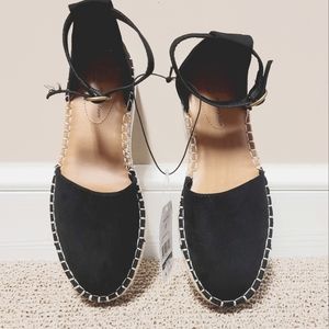 Time and Tru Espadrilles size 8 Black NWT
